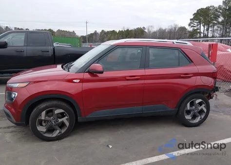 2024 Hyundai Venue Sel z USA, uszkodzony, nr VIN KMHRC8A38RU332792